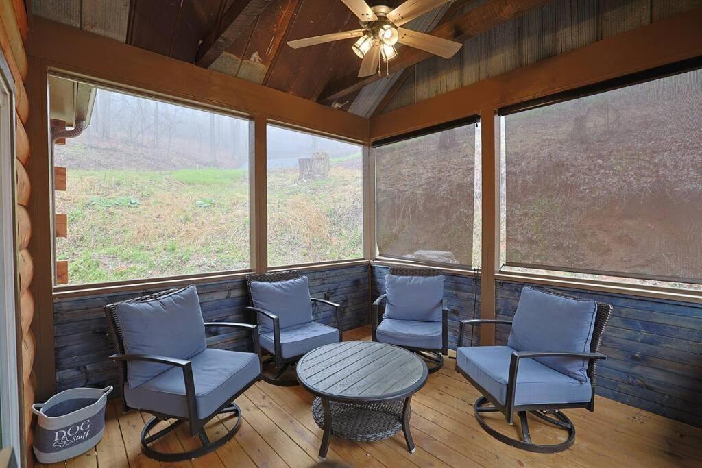 Rustic Modern Cabin With Hot Tub Near Rafting And Great Smokey Mountains Bryson City Eksteriør bilde